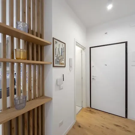 Vatican Steps, Mary, Strollingrome *